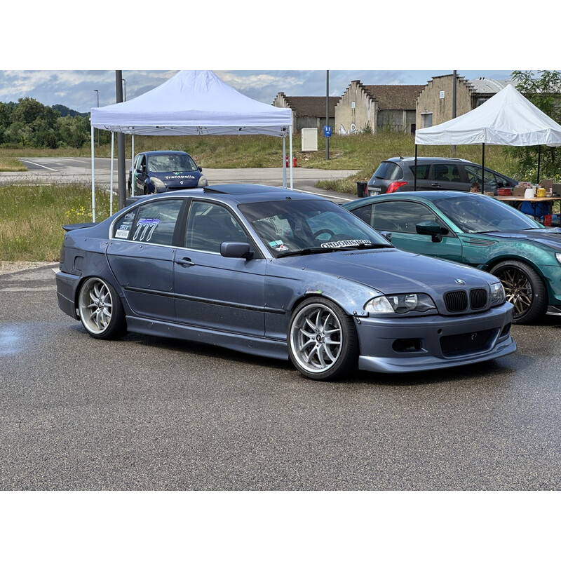 Kit Carrosserie Large "Onion Style" pour BMW E46